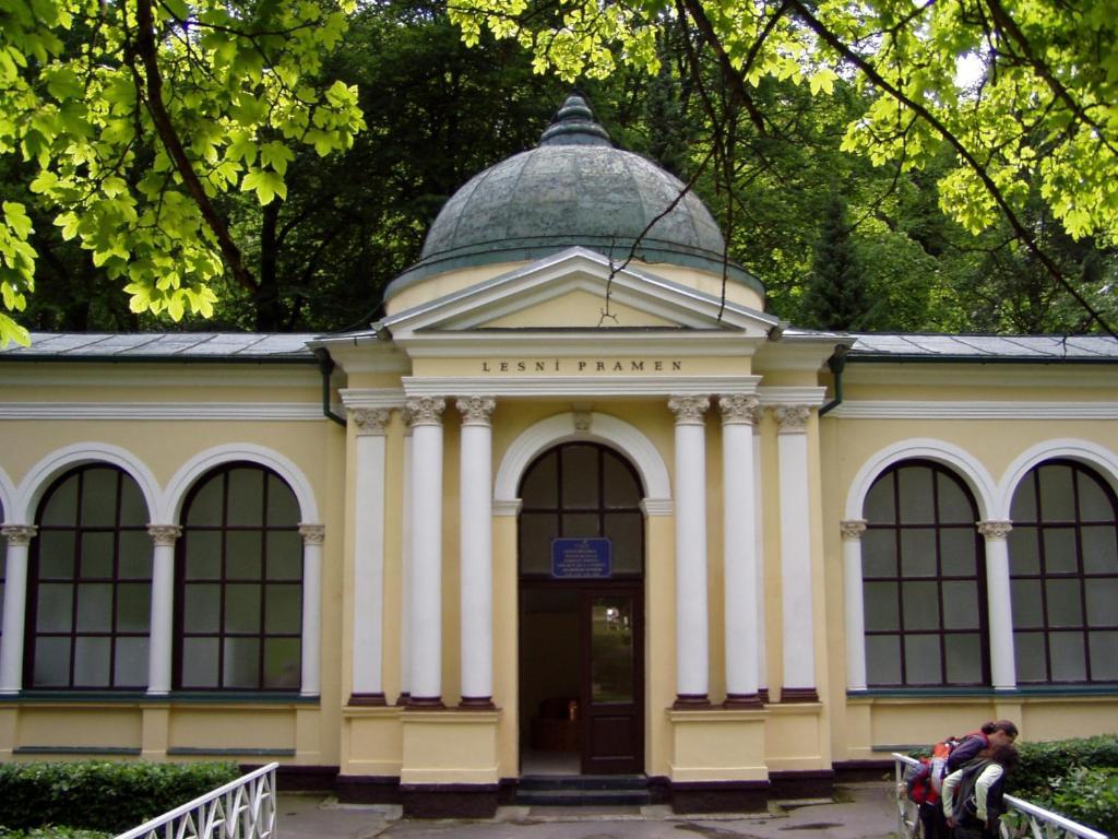 Topapartmany Lesni Mariánské Lázně Екстериор снимка